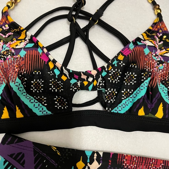 TIME AND TRU BIKINI - Picture 7 of 13